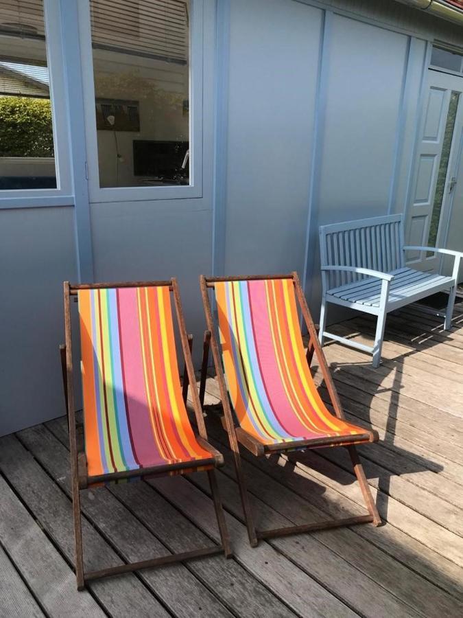Vakantiehuisje In Ouddorp Dichtbij Het Strand Esterno foto